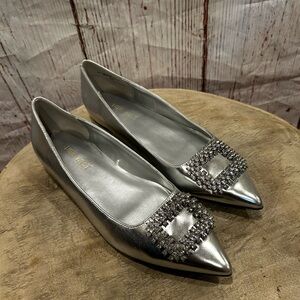 Nine West Jesike Silver Crystal Buckle Pointed Toe Flats Sz 7.5